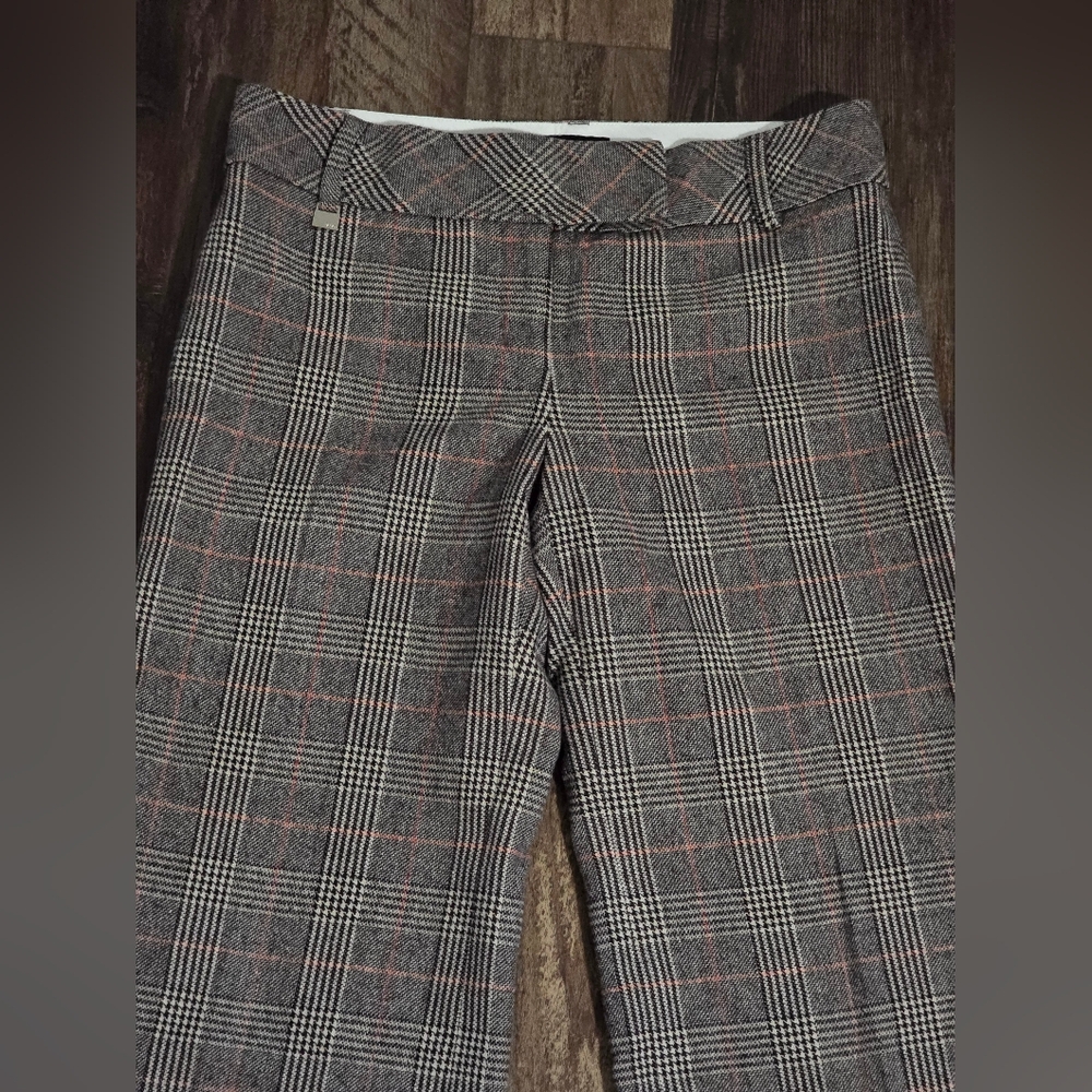 BCBG MaxAzria Houndstooth Patterned Pants - Picture 2 of 9